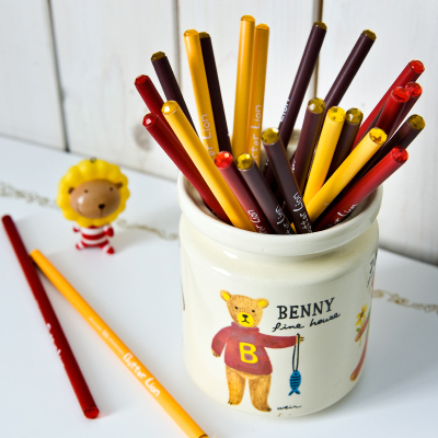 【雄獅】BLHB-26 奶油獅水鑽紀念鉛筆(6入)/盒