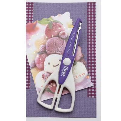 足勇 NO.47004 花邊剪刀(拉鍊型) 1支 / 卡